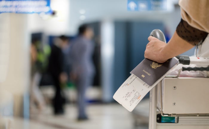 Do I Need To Put My Middle Name on My Airline Ticket?