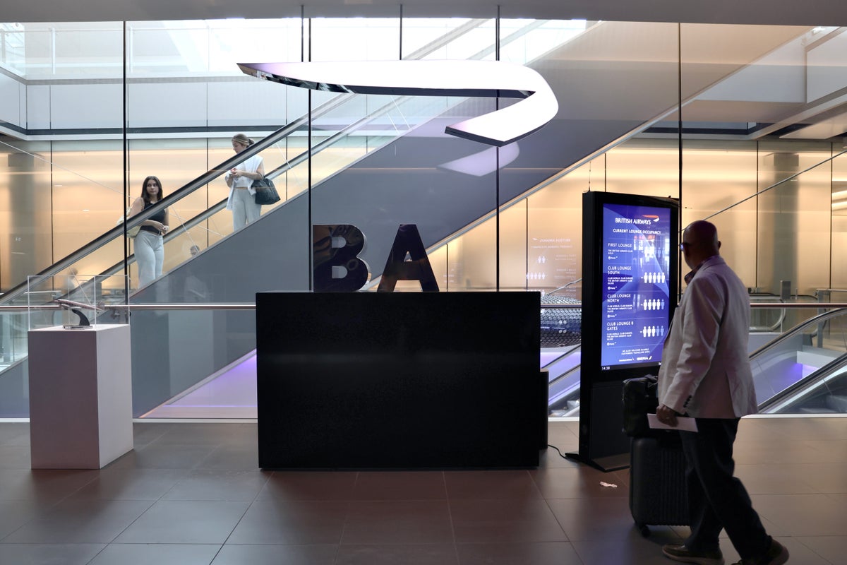 British Airways Logo LHR London Heathrow Upgraded Points LLC 3