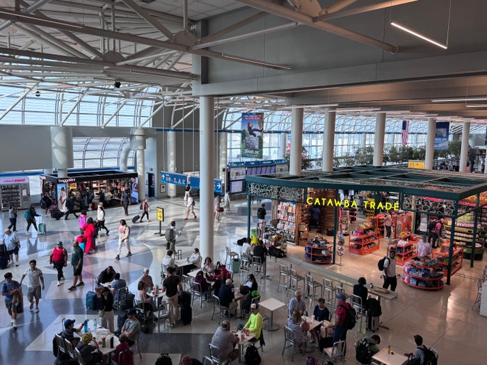 Charlotte Douglas International Airport [CLT]: Ultimate Terminal Guide
