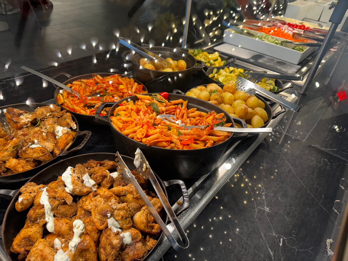 Centurion Lounge Las Vegas buffet