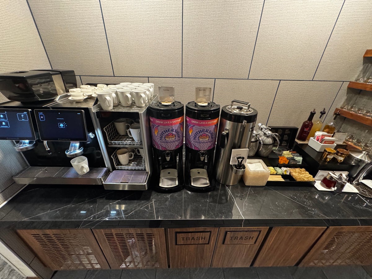 Centurion Lounge Las Vegas drink station