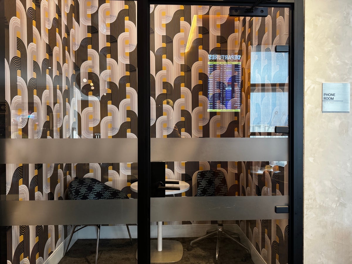 Centurion Lounge Las Vegas phone room