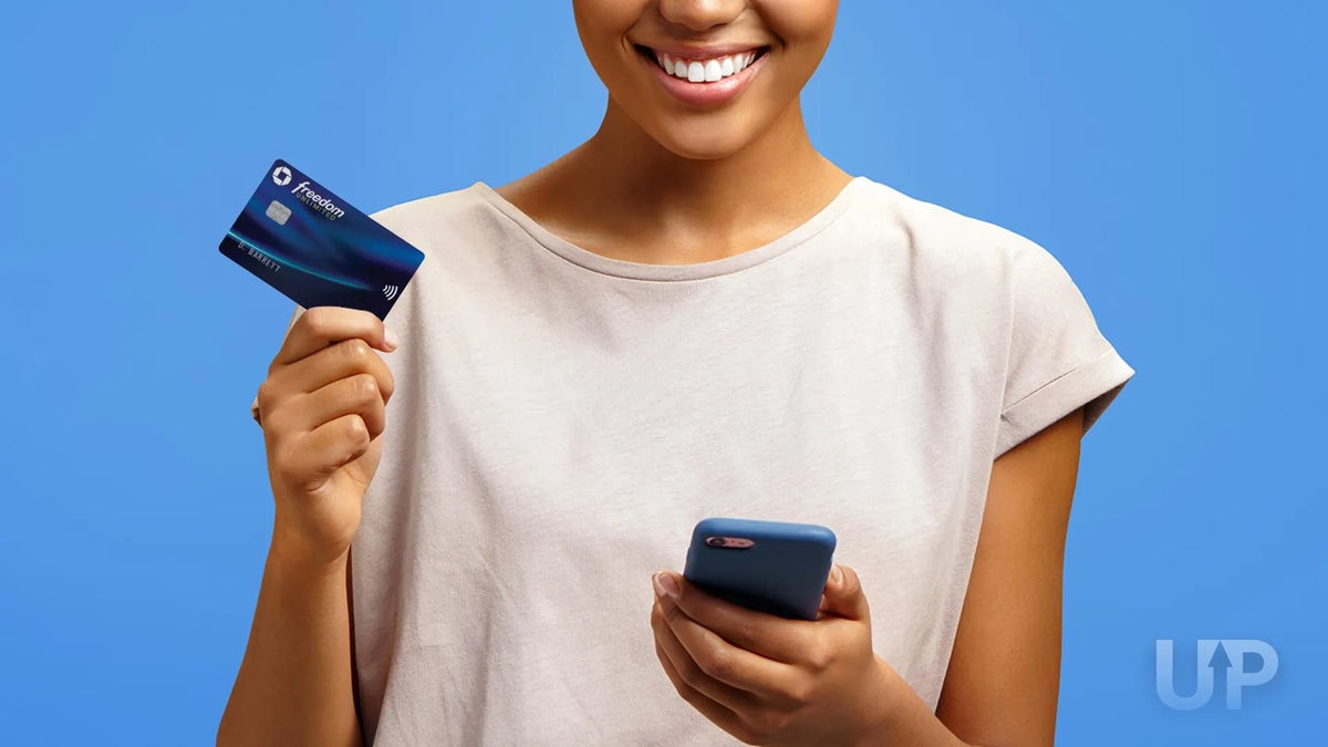 Chase vs. Bank of America Credit Cards: Which Are Better? [2026]