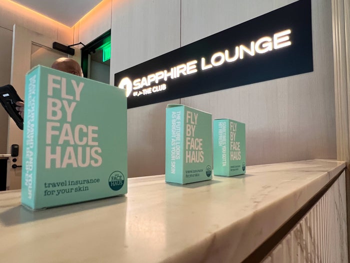 Chase Sapphire Lounge DFW Fly By Face Haus