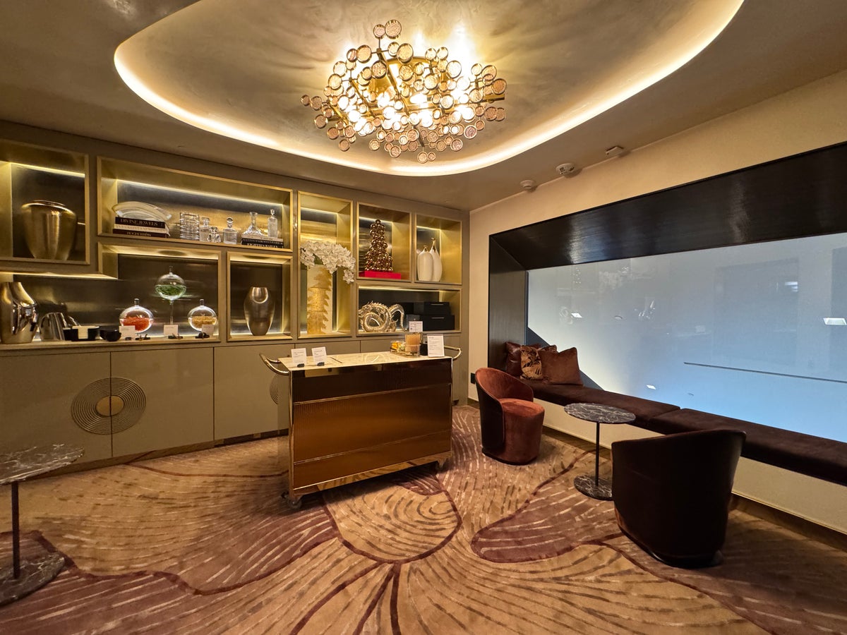 Chase Sapphire Lounge LAS Champagne Parlor Chase Sapphire Lounge LAS Champagne Parlor