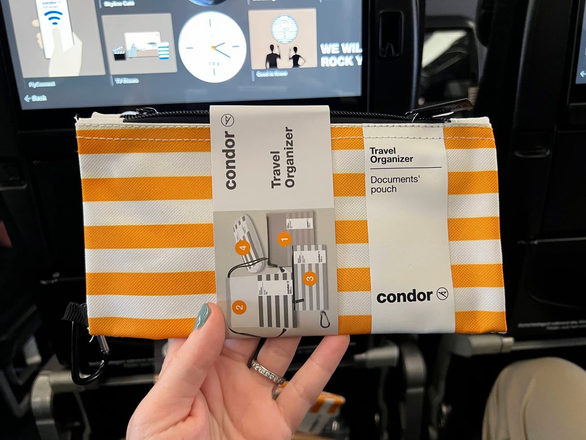 Condor Airlines amenity kit
