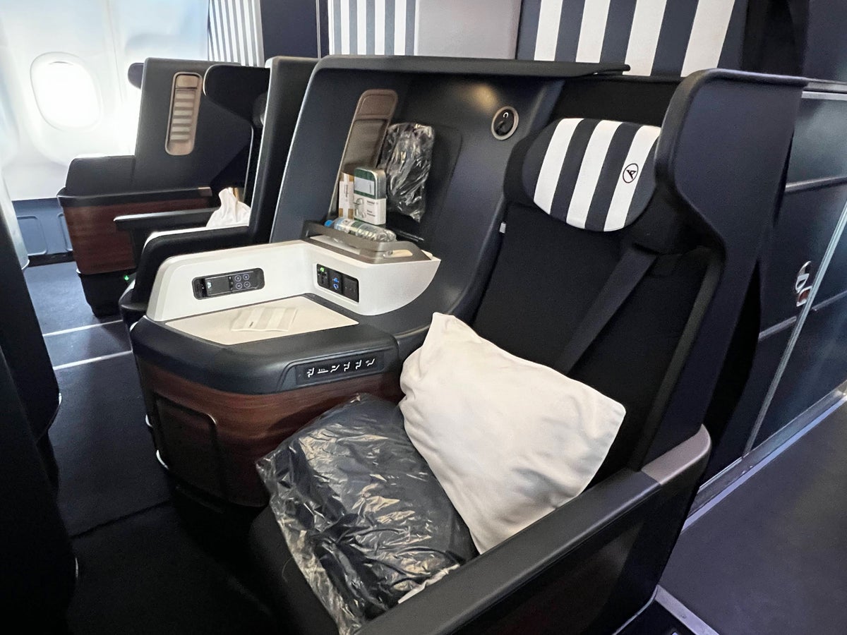 Condor Airlines business class seats