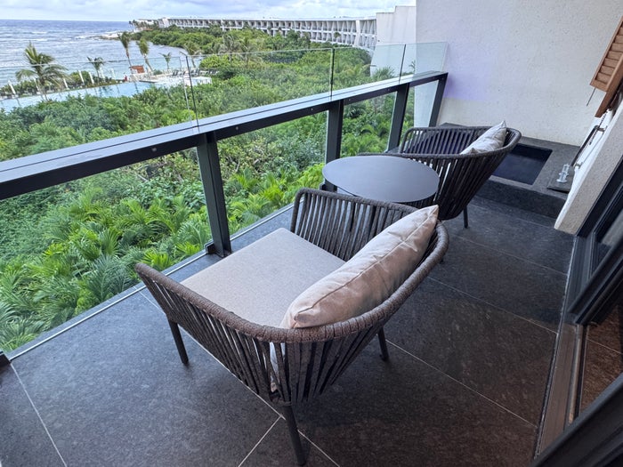 Conrad Tulum 2 queen balcony