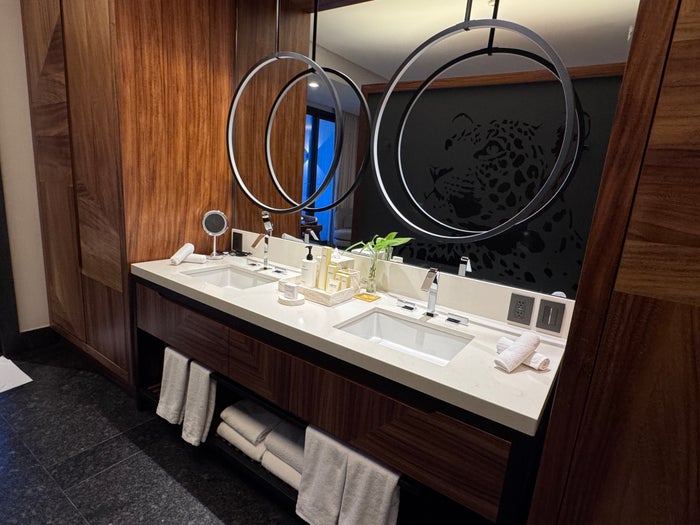 Conrad Tulum 2 queen vanity