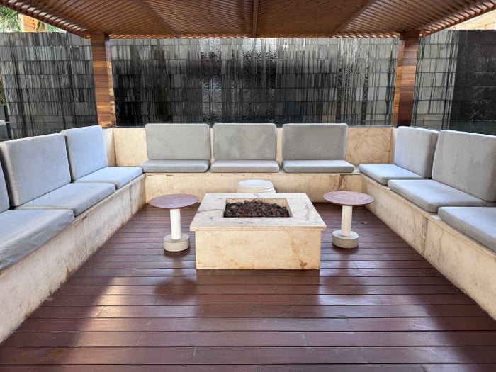 Conrad Tulum Ultra Mar seating