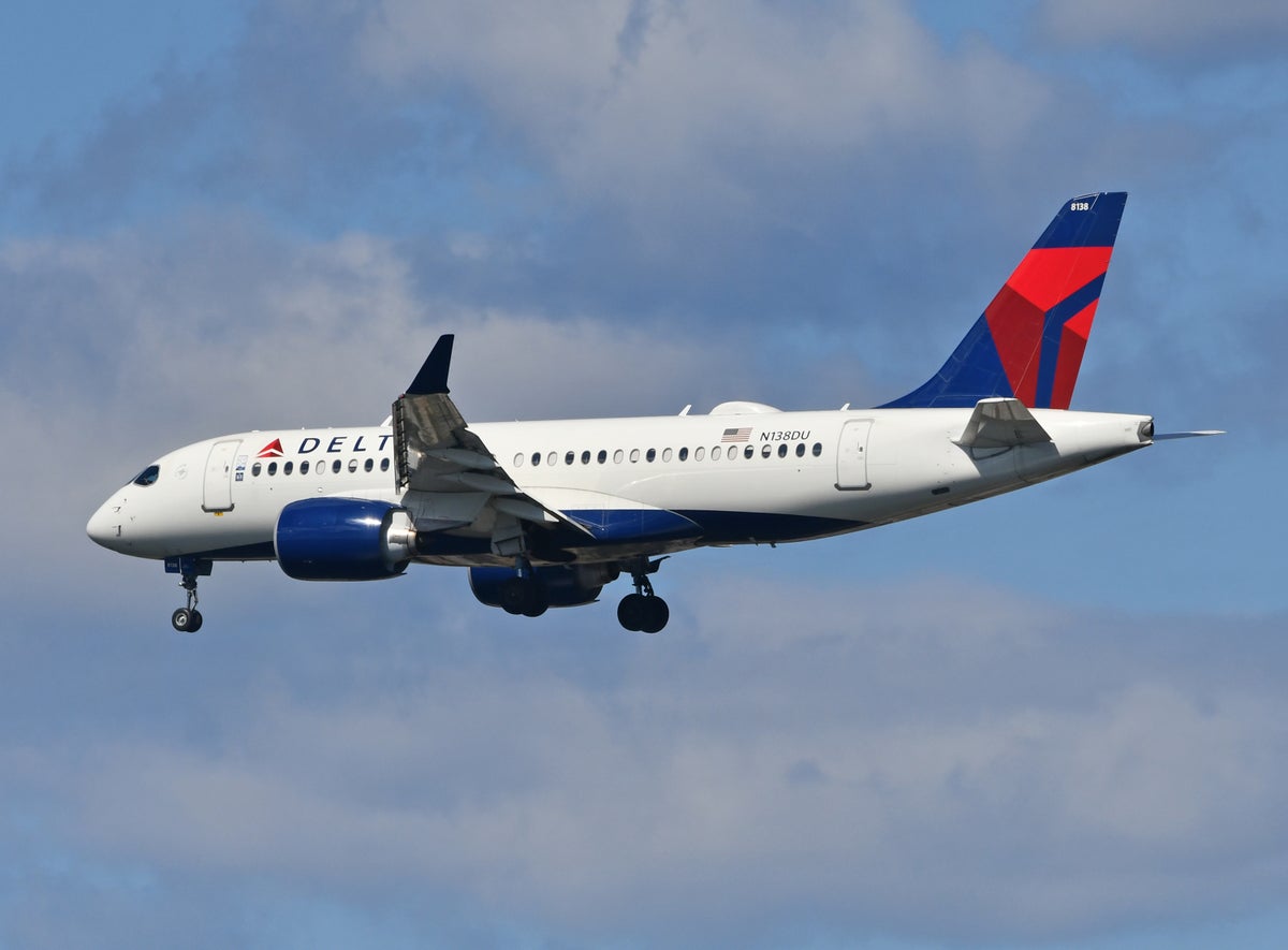Delta Air Lines Airbus A220 100 Landing LGA 2