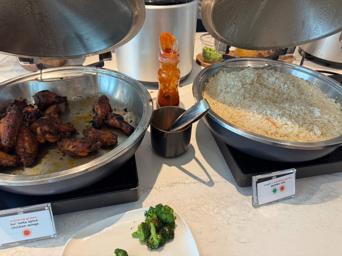 Delta Sky Club CLT Wings Rice Delta Sky Club CLT Wings Rice