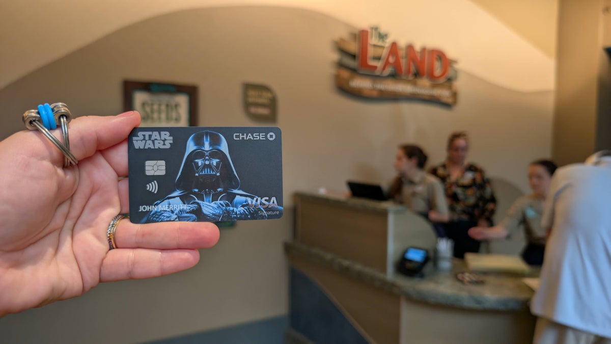 Disney Visa card at EPCOT The Land Behind the Seeds Tour