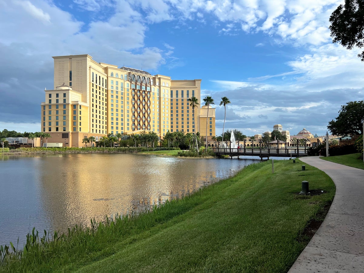 Discover Disney’s Coronado Springs Resort: A Quick Review