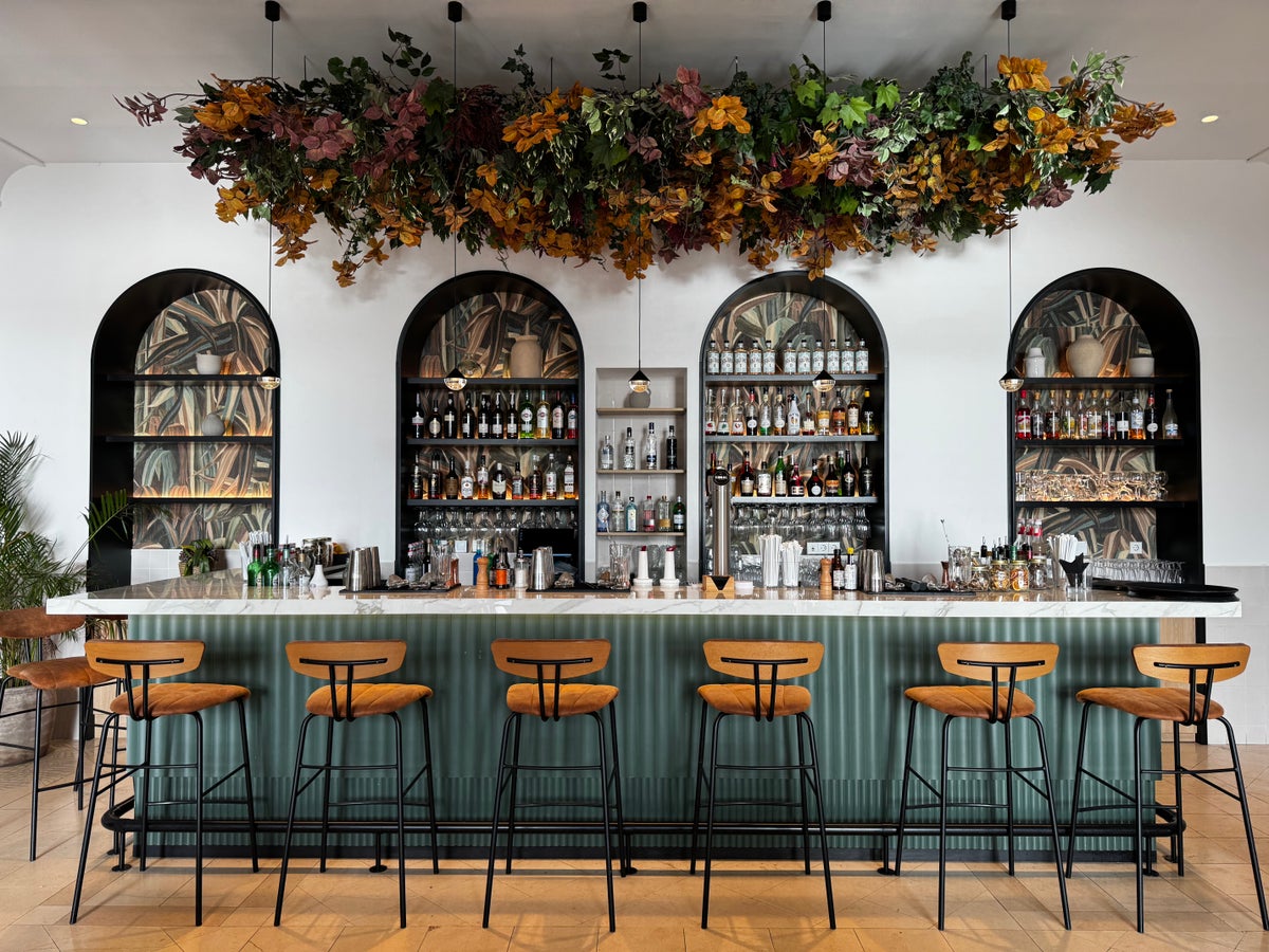 Dreams Madeira Hyatt All Inclusive Moments Lobby Bar front