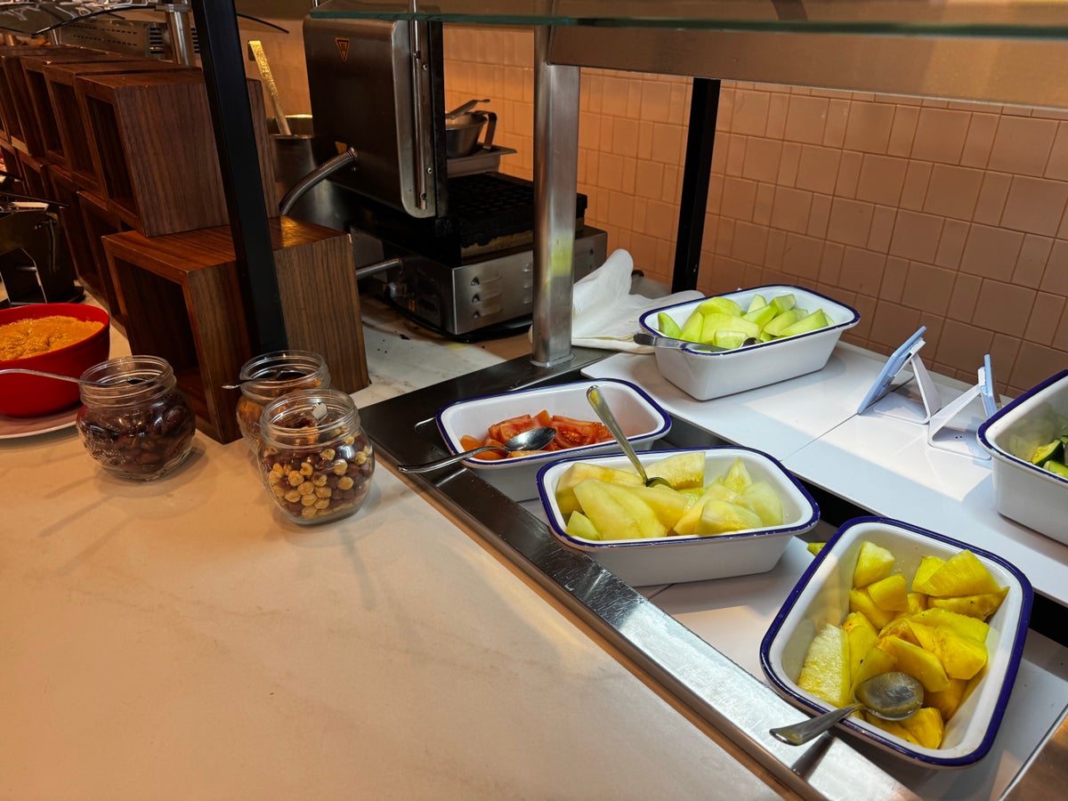 Dreams Madeira Hyatt All Inclusive World Cafe fruits