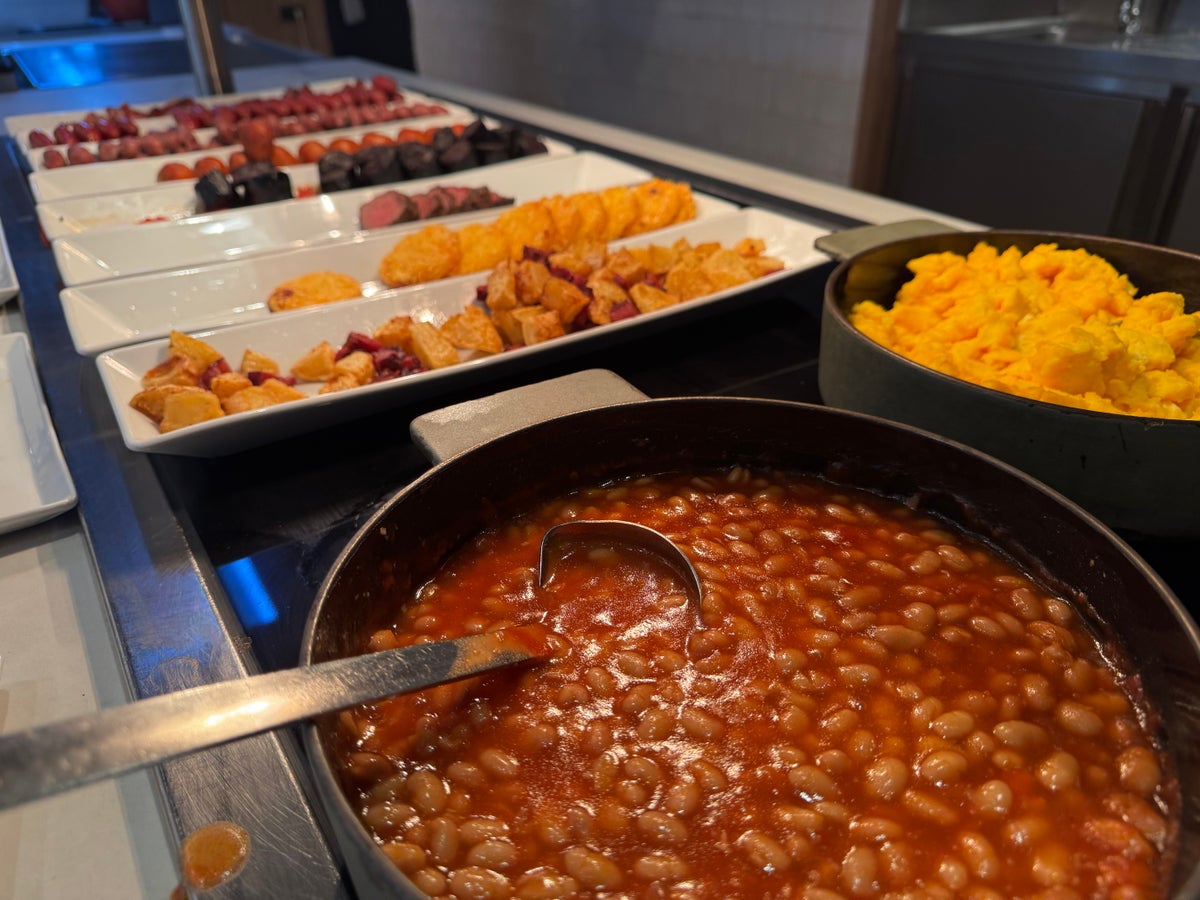 Dreams Madeira Hyatt All Inclusive World Cafe hot dishes