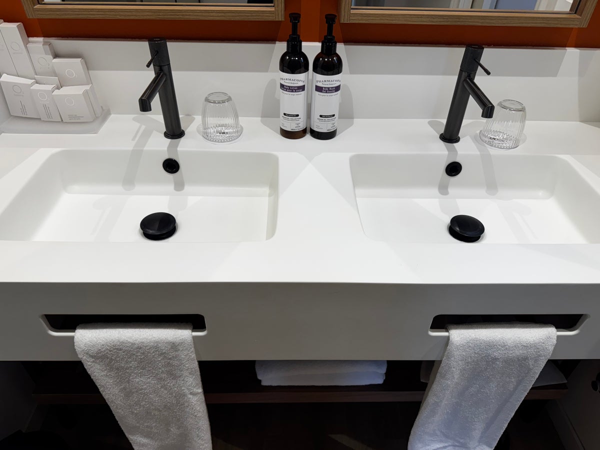 Dreams Madeira Hyatt All Inclusive bathroom sink