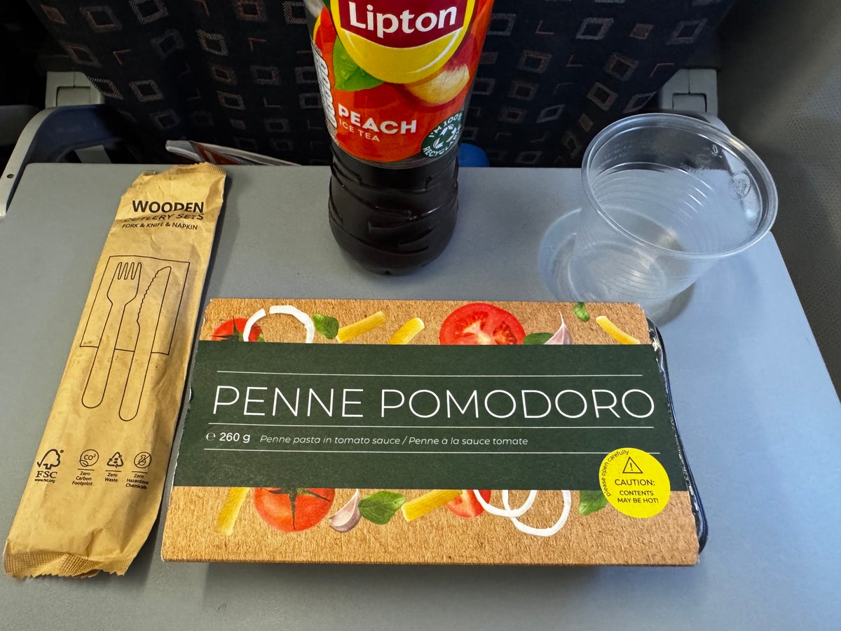 EasyJet pasta tea purchase