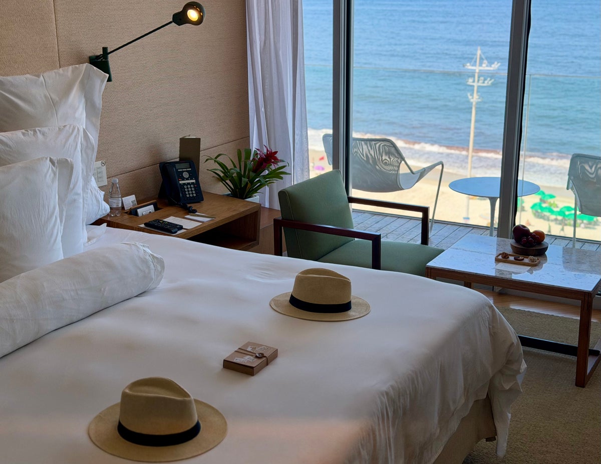 Emiliano Rio Ocean Deluxe bed and amenities
