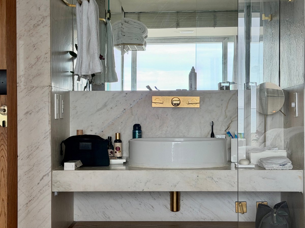 Emiliano Rio Ocean Deluxe sink area