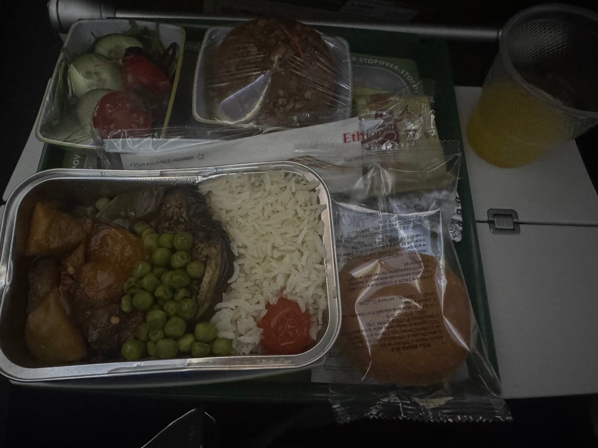 Ethiopian Airlines Boeing 787 9 FCO ADD veg meal