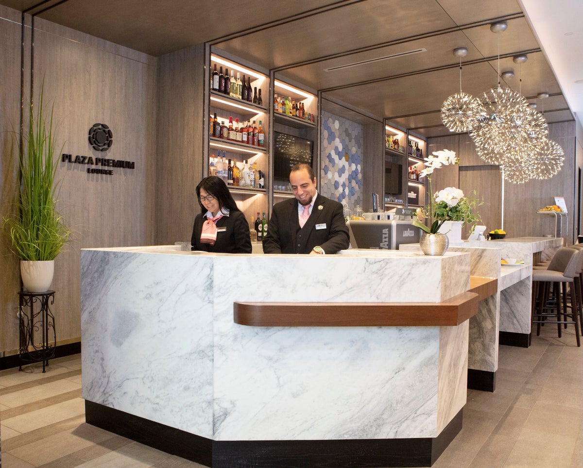 Final Plaza Premium DFW Terminal E entrance