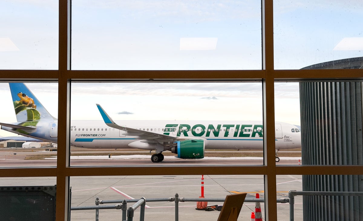 Frontier A321neo at BTV Burlington Vermont Image Credit Chris Hassan