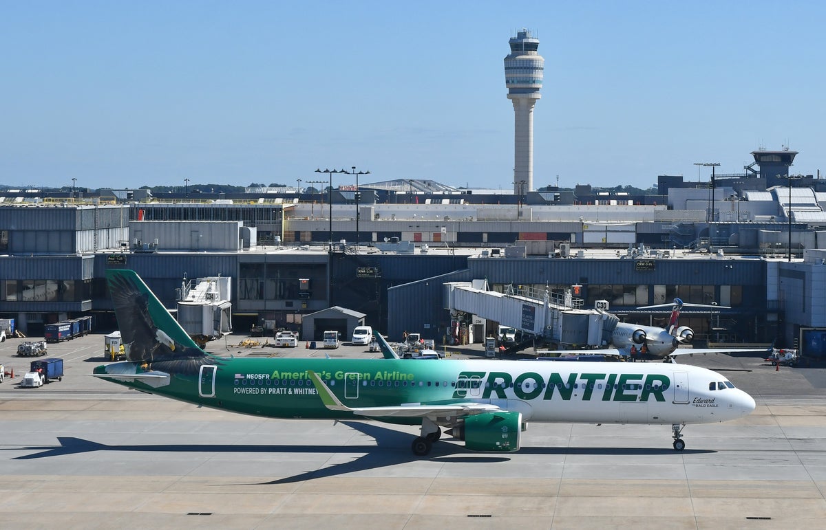 Frontier A321neo green special colors Atlanta tower Frontier A321neo green special colors Atlanta tower