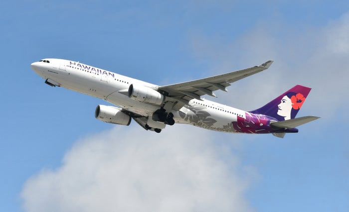 Hawaiian Airlines A330 200 takeoff LAX