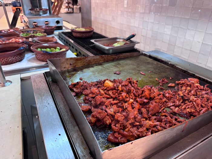 Hilton Tulum Vela Norte lunch tacos al pastor