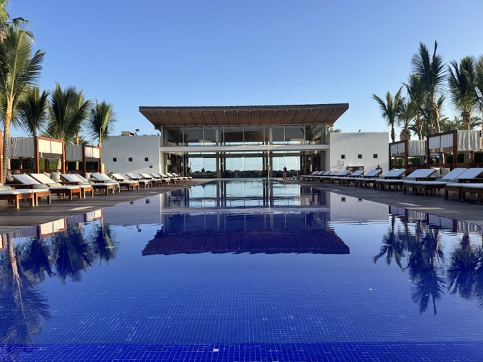 Hotel Paracas Marriott Luxury Collection Main Pool 1