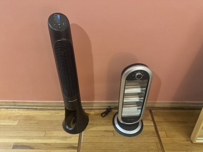 Hotel San Fernando Bunkhouse Room Fan and Heater