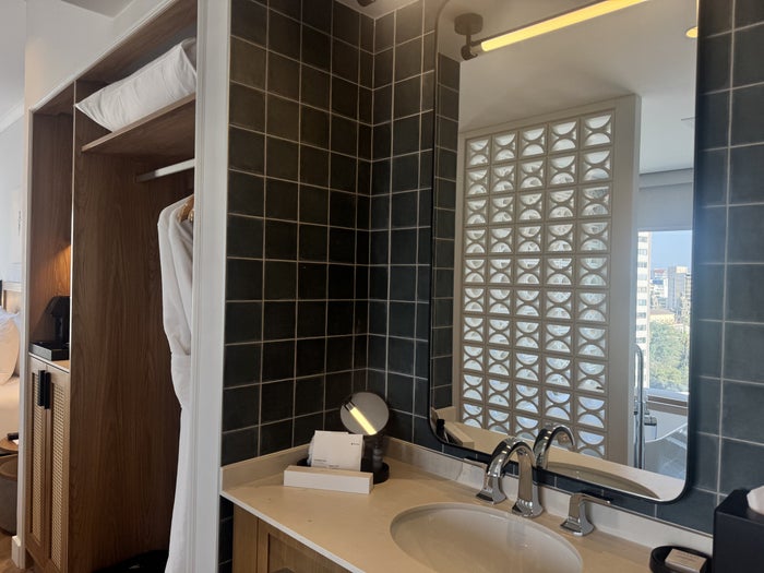 Humano Lima Tribute Portfolio Marriott Powder Room Vanity