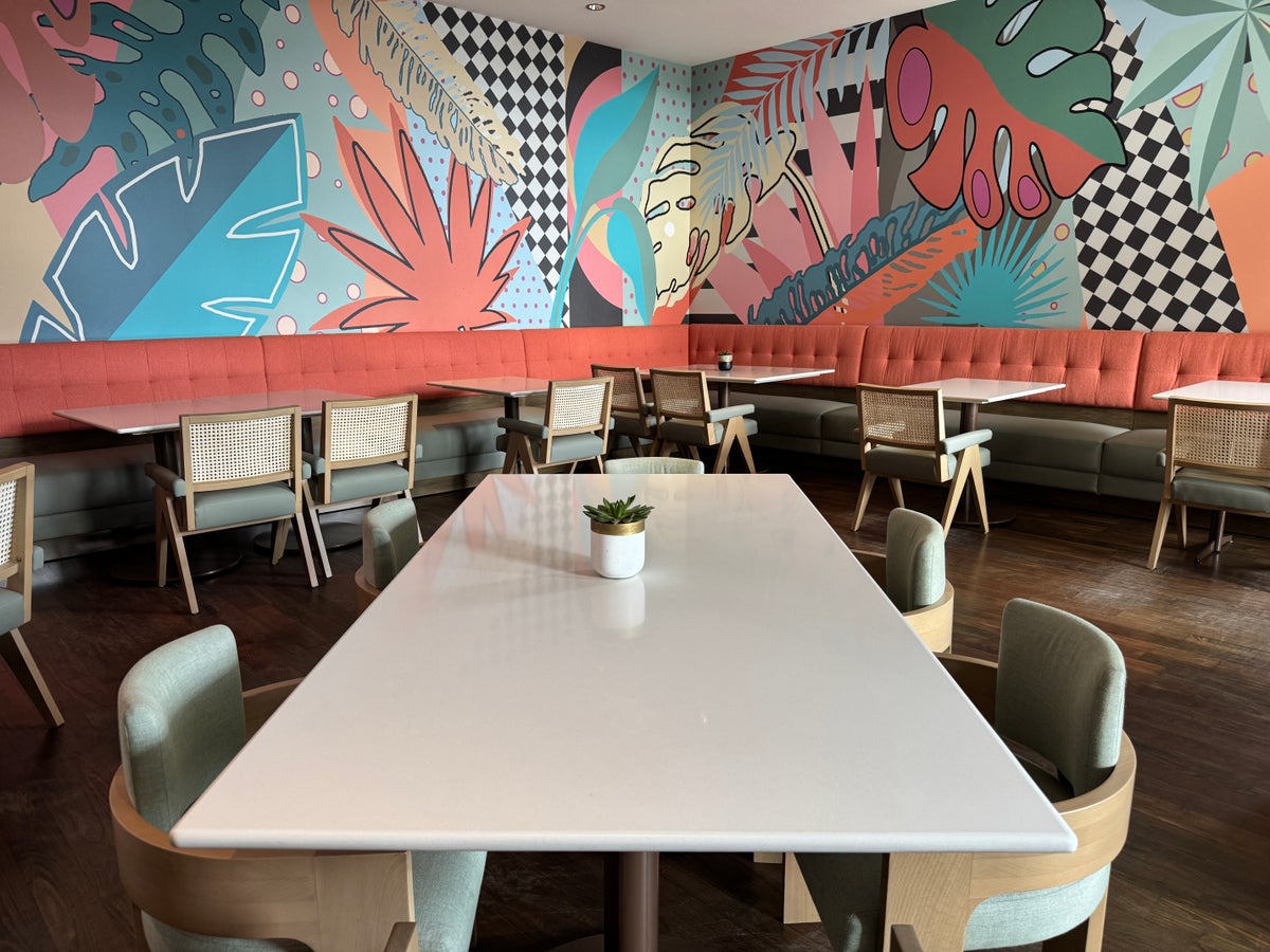 Hyatt Centric Delfina Santa Monica Coastal Harvest indoor seating