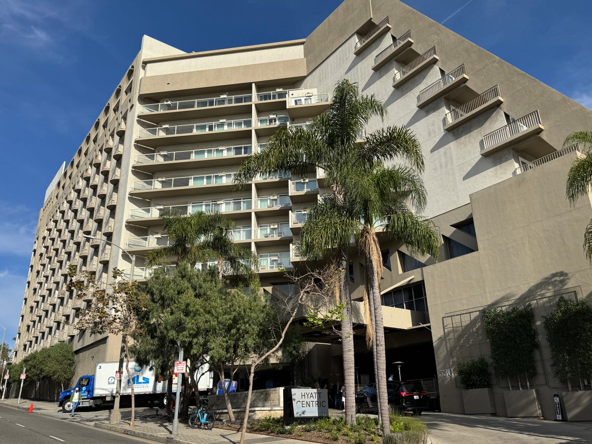 Hyatt Centric Delfina Santa Monica exterior)