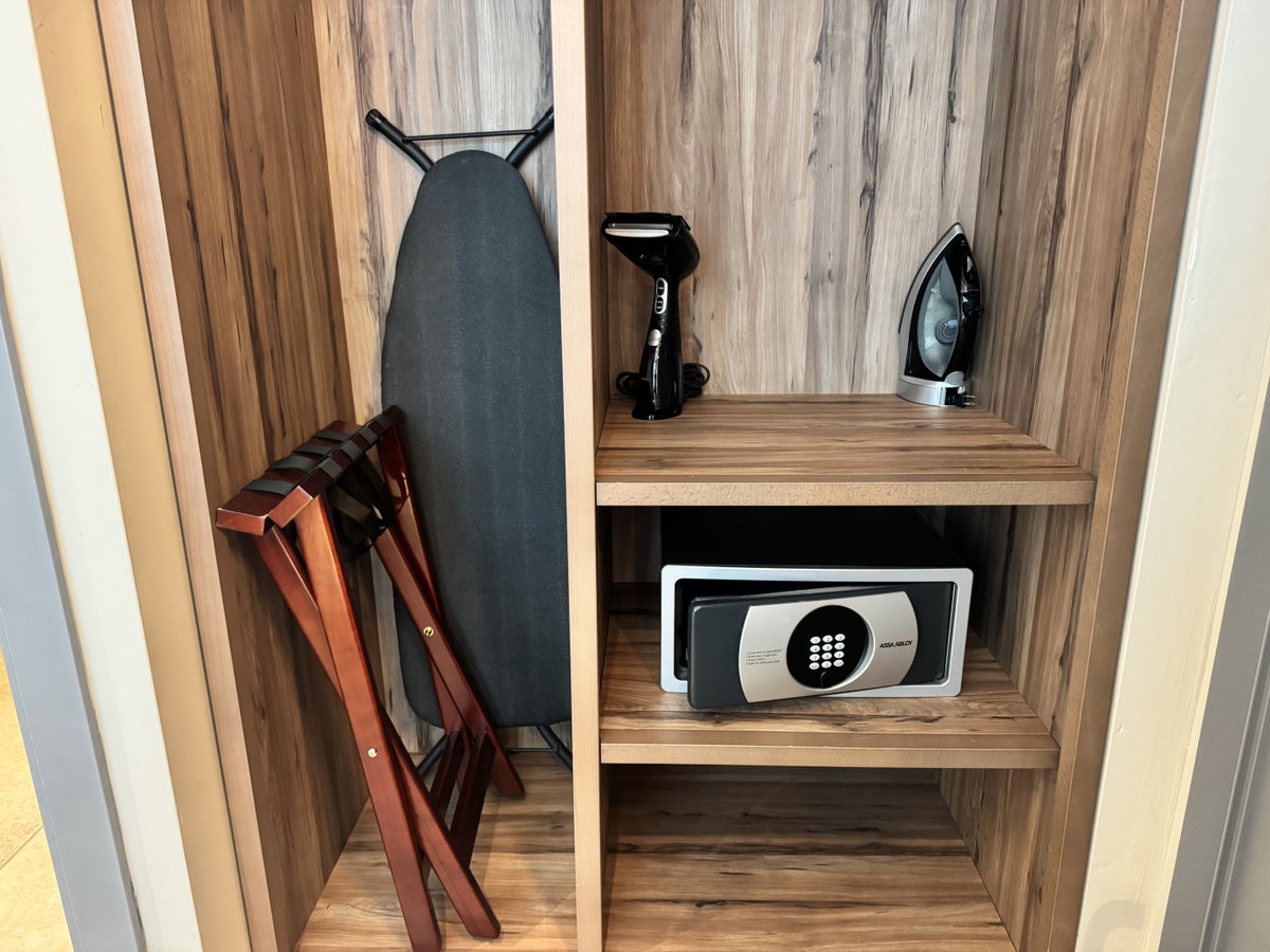 Hyatt Centric Santo Domingo Premiere Suite Bedroom Closet