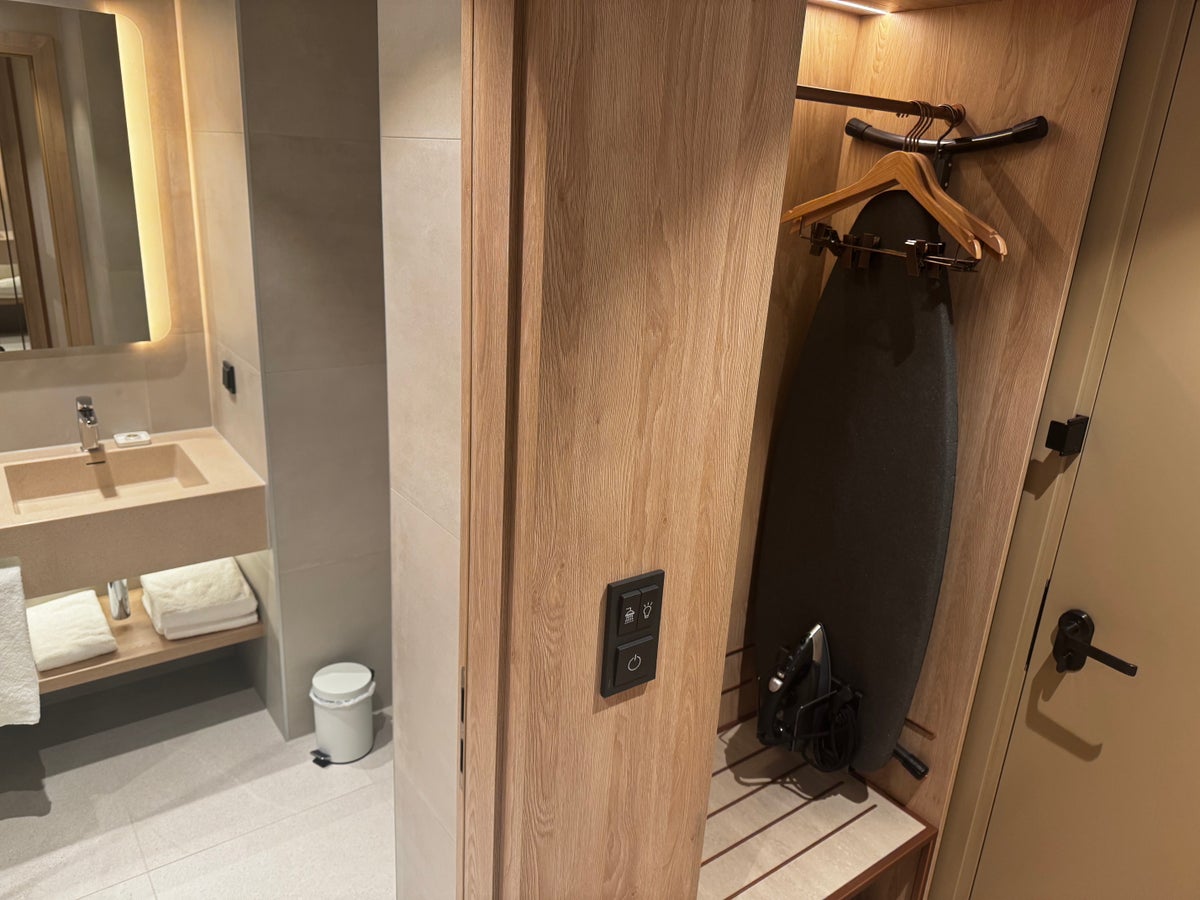 Hyatt Place Tallinn 1 King Deluxe High Floor entry Hyatt Place Tallinn 1 King Deluxe High Floor entry