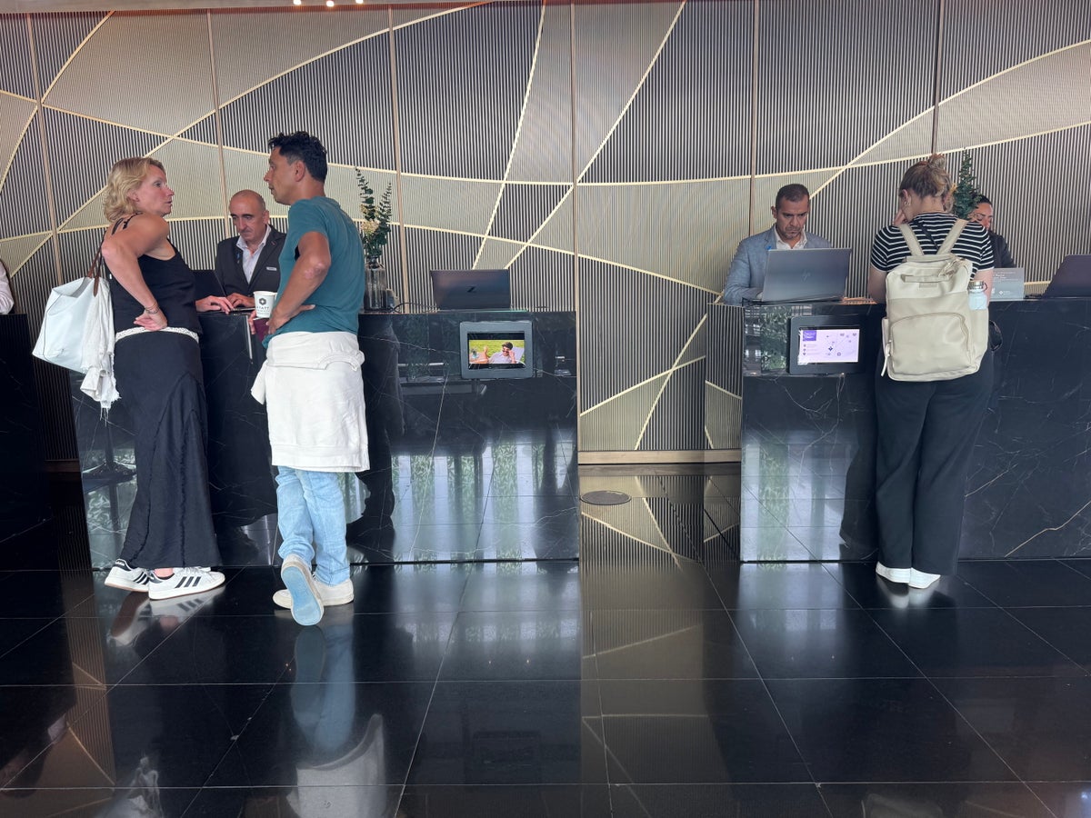 Hyatt Regency Barcelona Tower reception