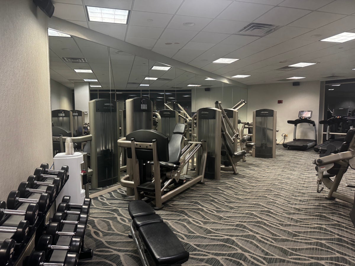 Hyatt Regency Boston Harbor gym weights