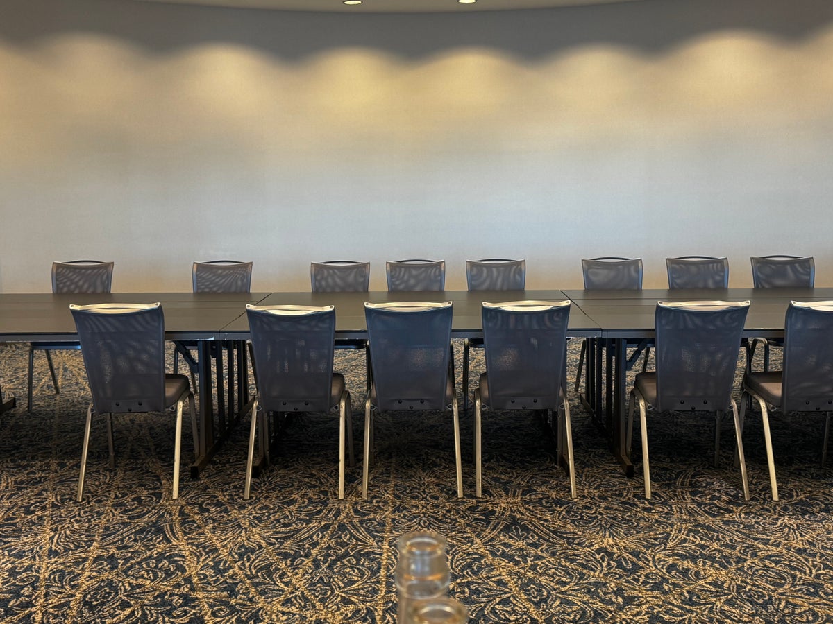 Hyatt Regency Boston Harbor meeting room