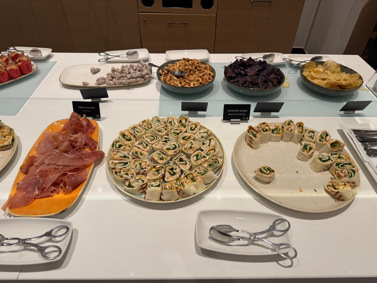 Hyatt Regency Paris Etoile Regency Club night reception jamon