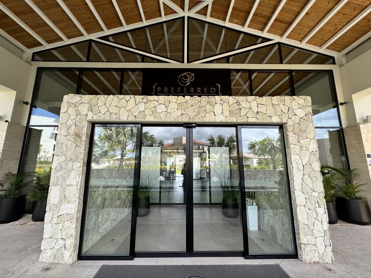 Hyatt Secrets Playa Esmeralda Preferred Club Lobby Entrance 2