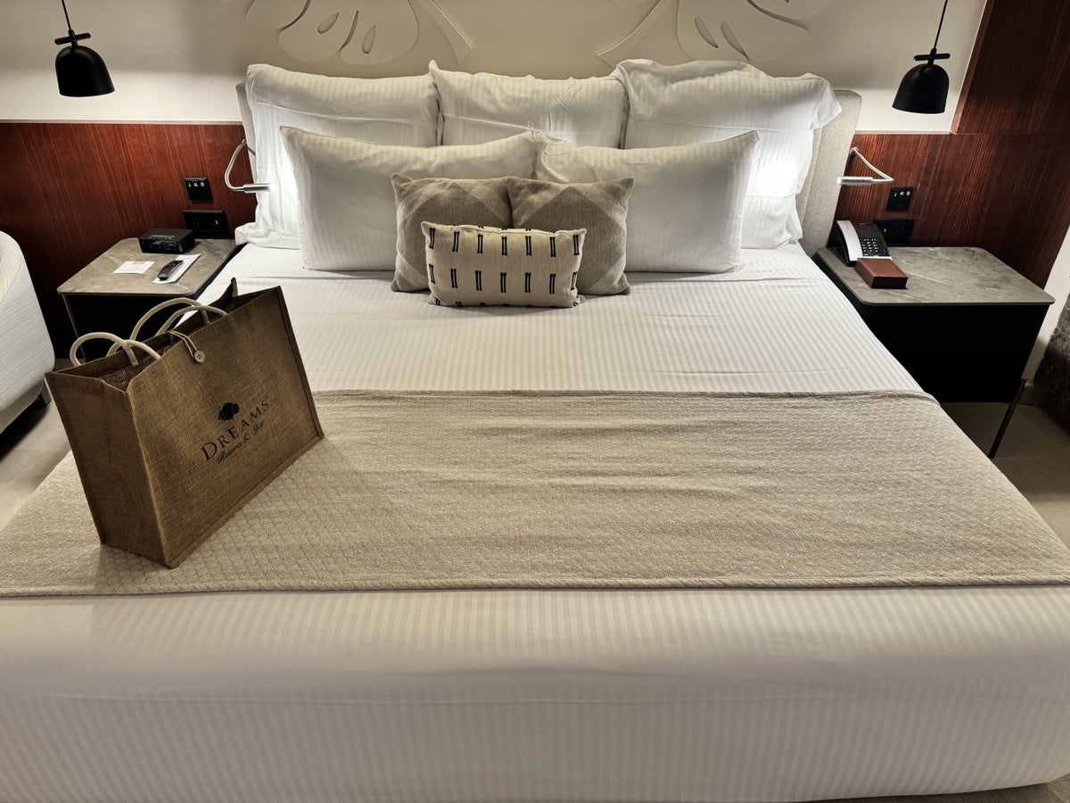 Hyatt Secrets Playa Esmeralda Preferred Club Ocean View Suite Bed