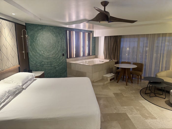 Hyatt Vivid Playa del Carmen Suite Overview