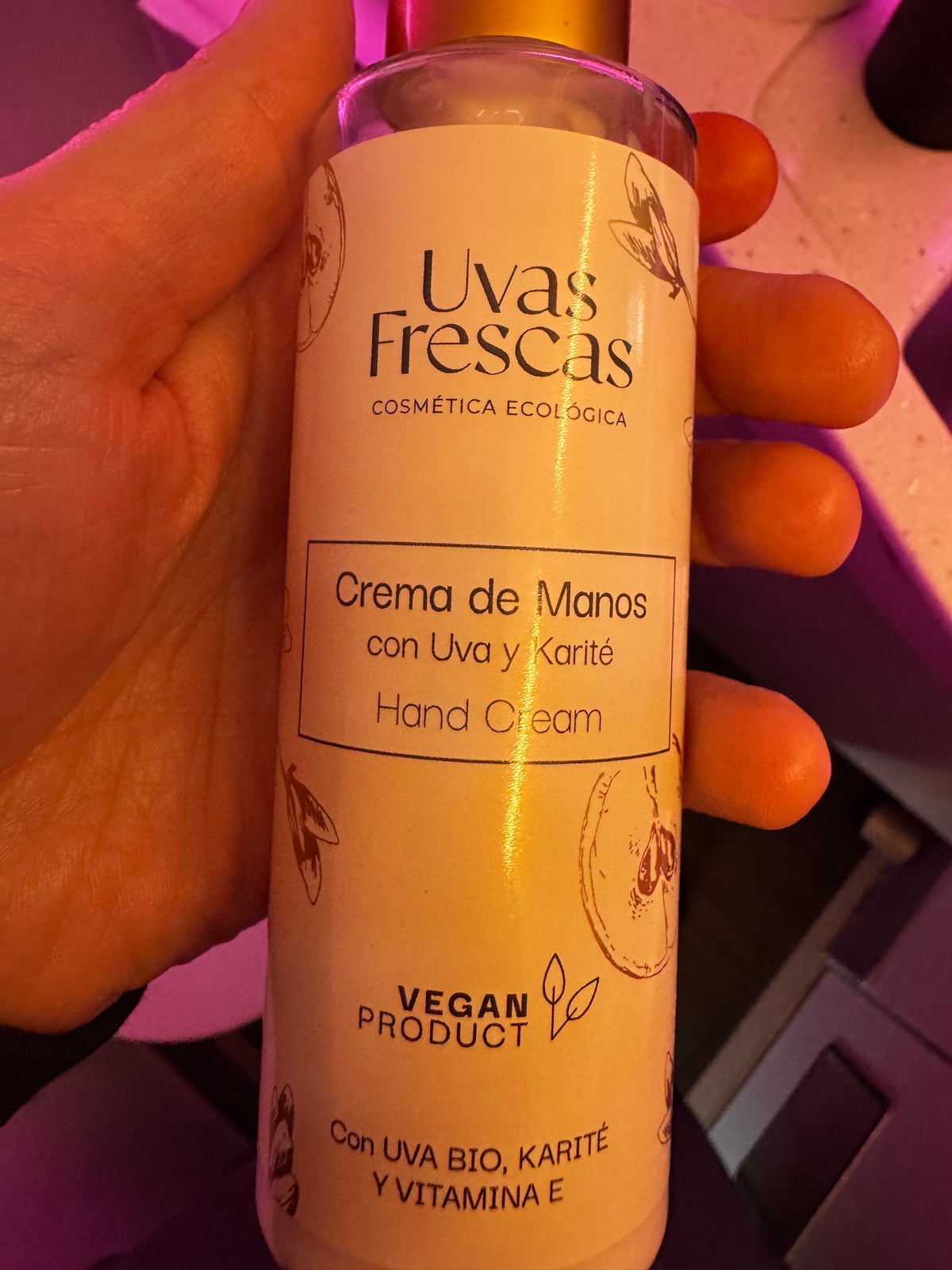 Iberia A321XLR MAD BOS grape lotion