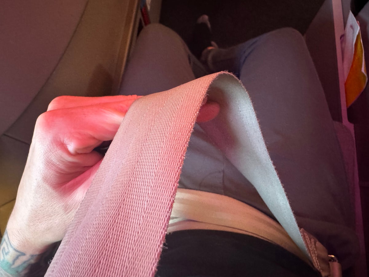 Iberia A321XLR MAD BOS seatbelt