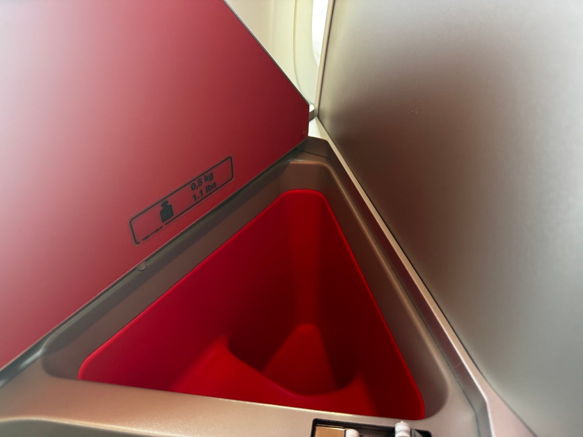 Iberia A321XLR MAD BOS storage