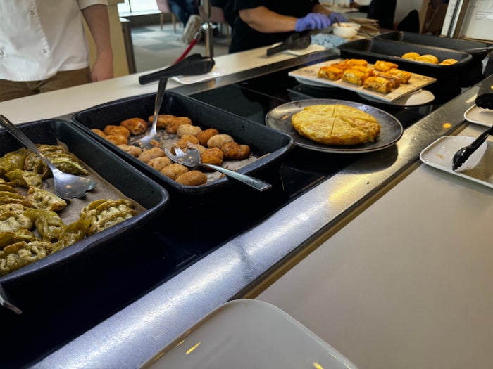 Iberia Velazquez Lounge Madrid MAD hot dishes