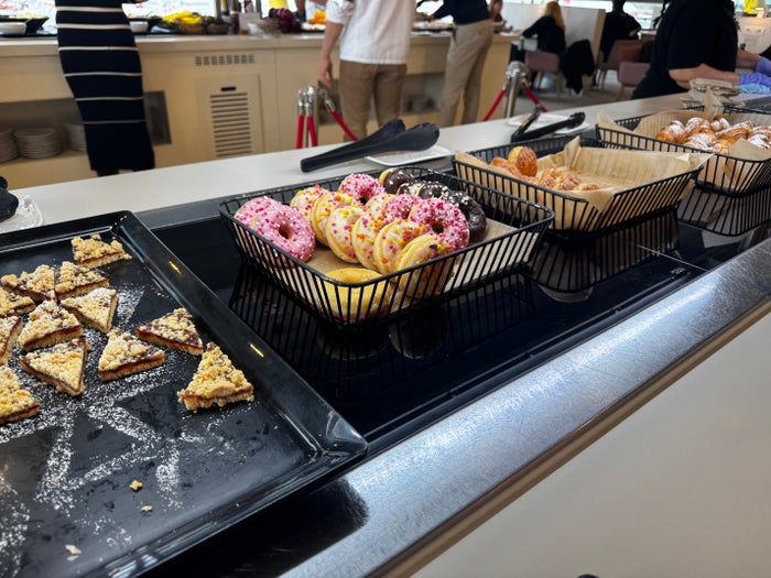 Iberia Velazquez Lounge Madrid MAD pastries